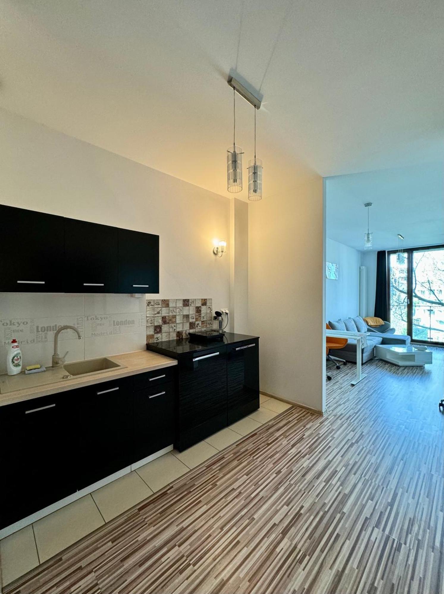 Two Rooms Apartment Triton Park Warsawa Bagian luar foto