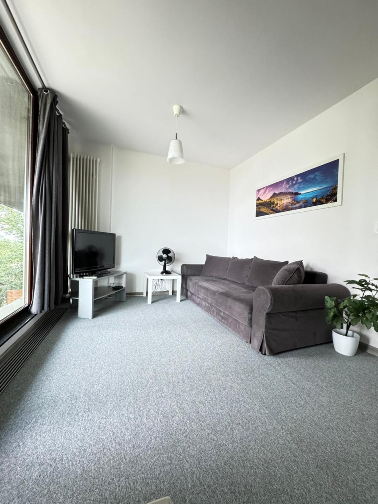 Two Rooms Apartment Triton Park Warsawa Bagian luar foto